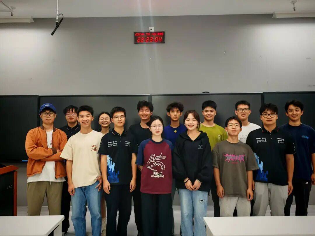 【人物】心随轮动,坤哥的赛道答卷